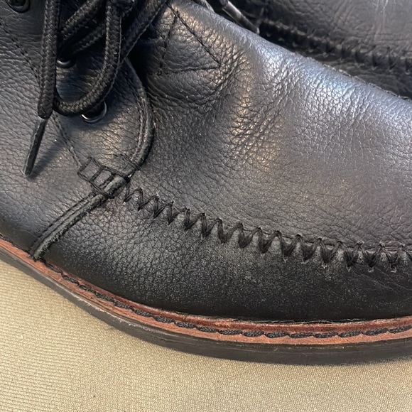 TOMS Authentic black color Leather size 8.5” Mens Shoes - Picture 13 of 16